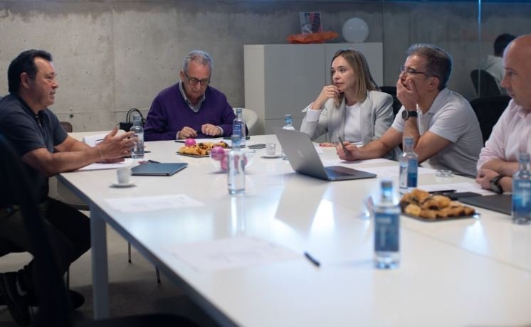 Comité ejecutivo de Knotgroup